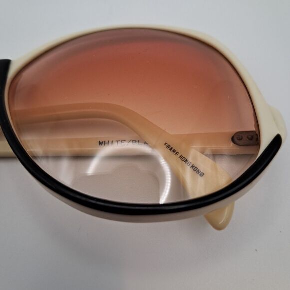 Vtg VIGNERI Sunglasses B color White/ Black Hong Kong Oversize Retro Rose Lens main image 5